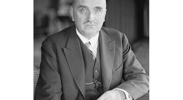 Paul Claudel, his theological feelings about religions